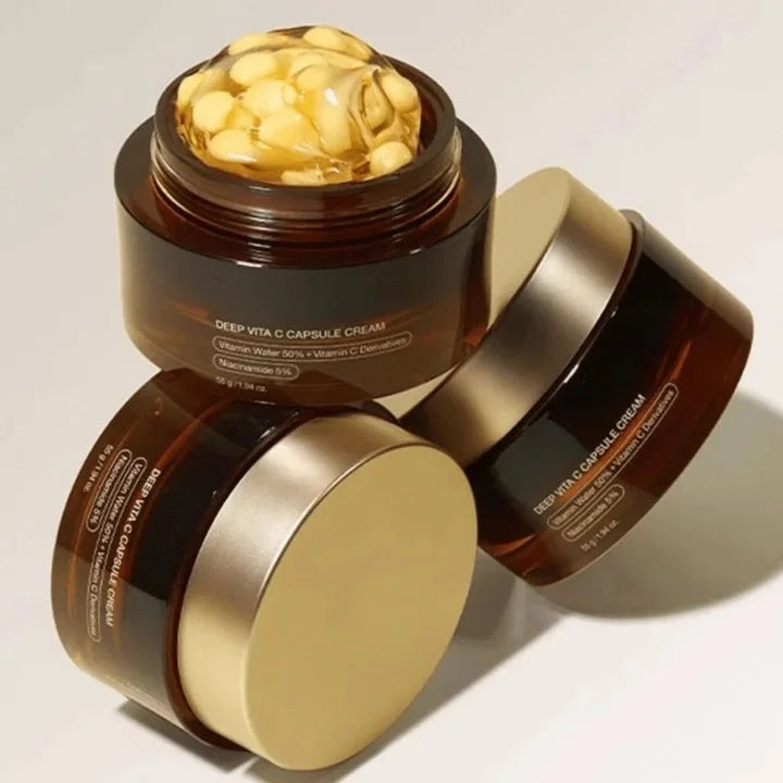 Viditeľný lesk a hydratovaná pleť vďaka kapsulám C