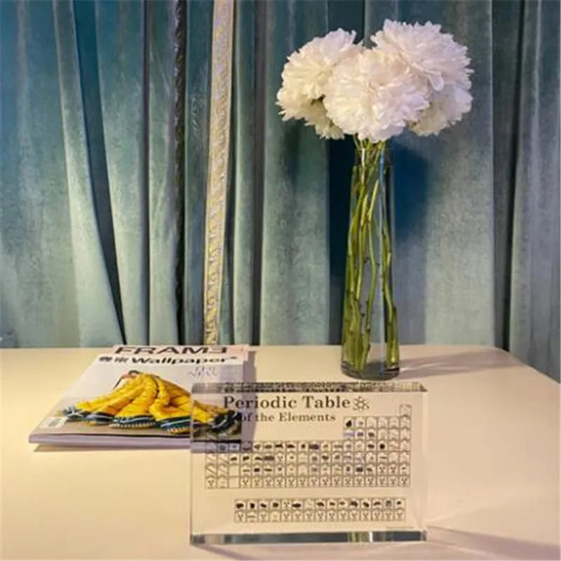 Ένας συναρπαστικός περιοδικός πίνακας για να μάθεις παίζοντας 