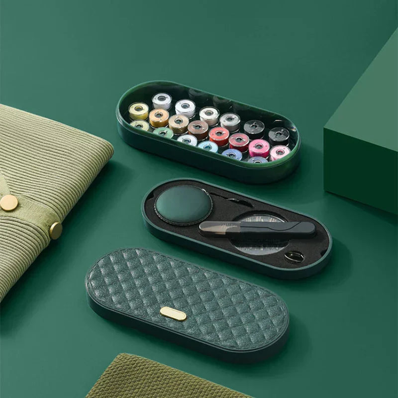 Compact naai-kit met gebruiksklare accessoires 